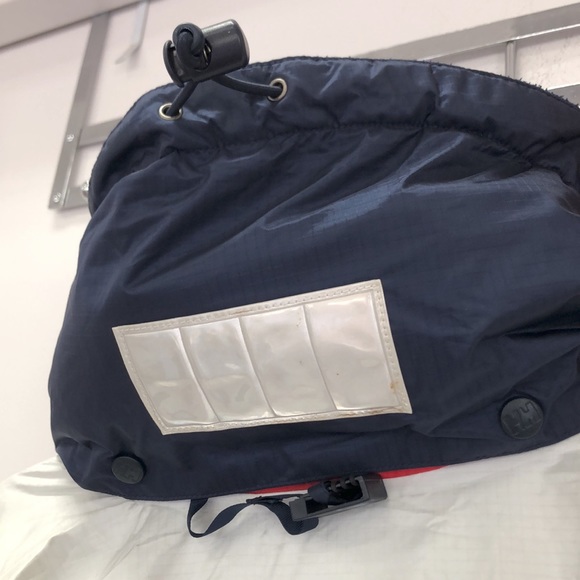 Helly Hansen Raincoat Unisex Size M (Women’s 44-6, Men’s 50-52) - Picture 7 of 7